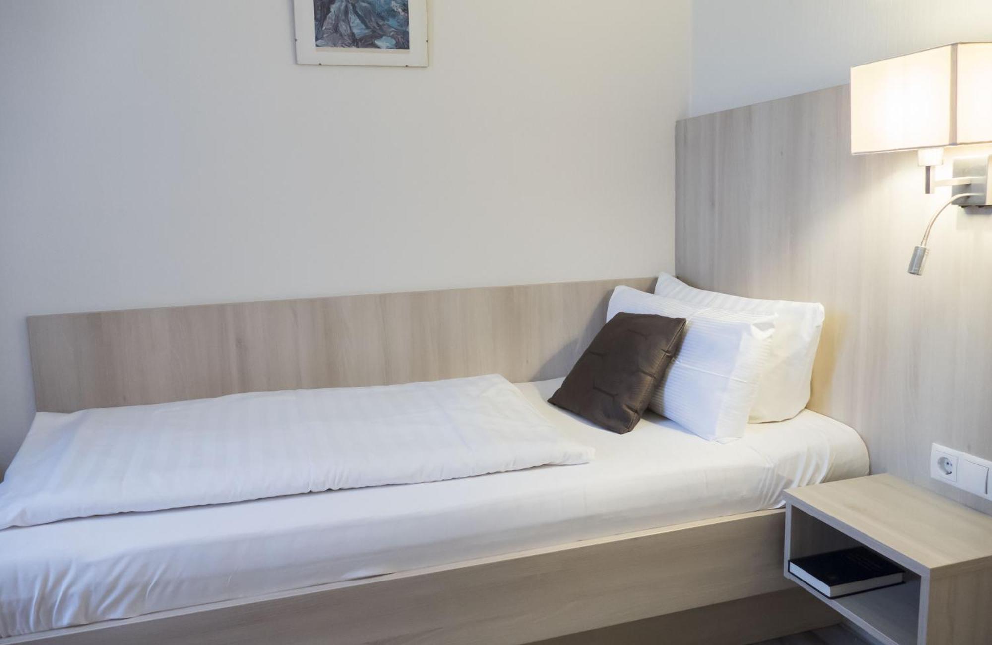 Hotel Excelsior Kassel Quarto foto